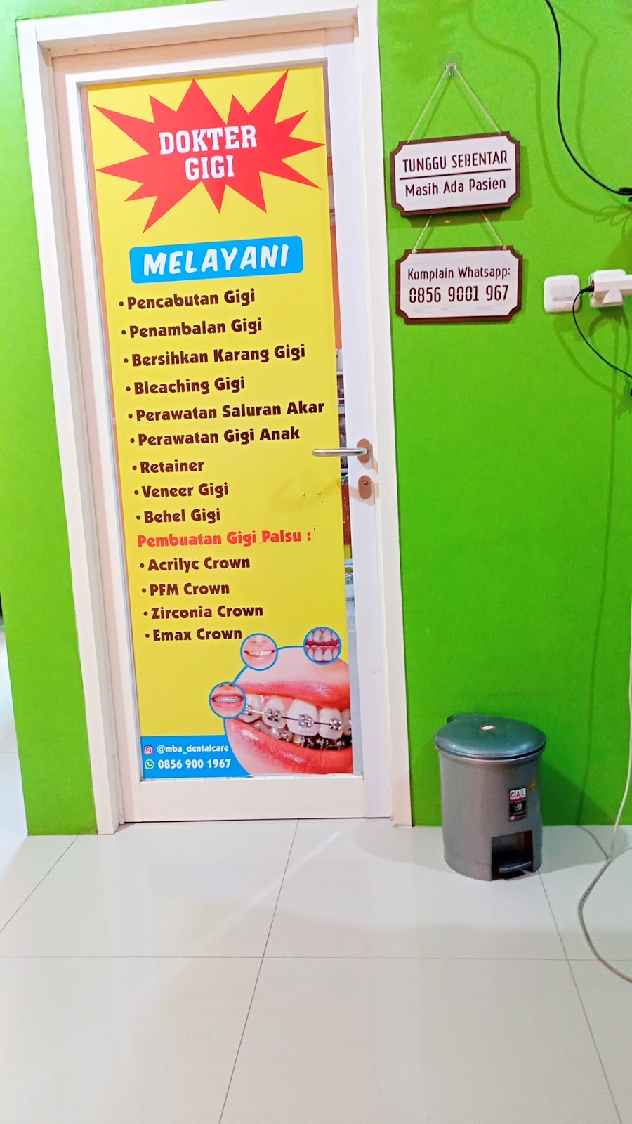 Peralatan steril modern klinik gigi